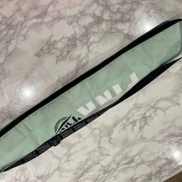 Cooler Carrier Bag Victoria Secret PINK Beach Insulate. - Picture 2 of 7